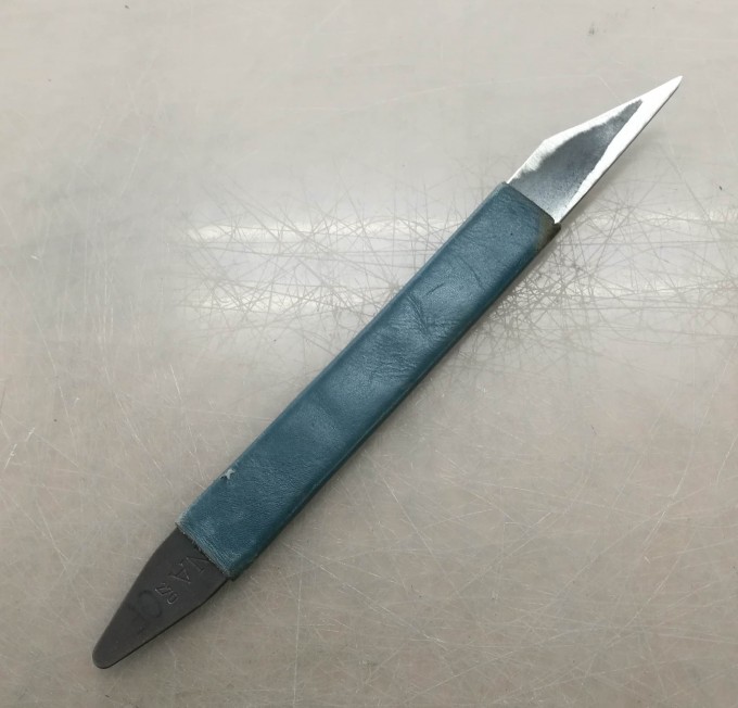 整形靴科】靴職人が愛用している靴作り道具（工具）とは？ | 神戸医療