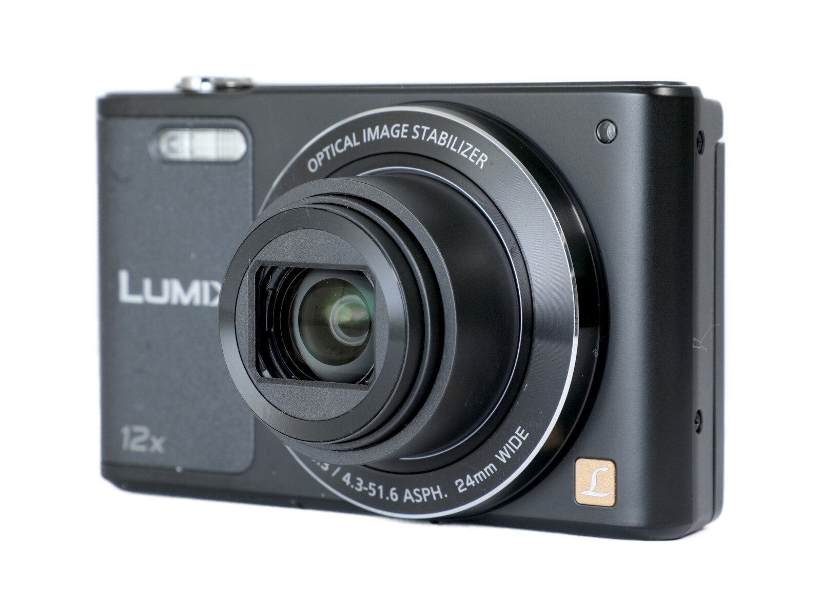 パナソニック、自分撮り対応液晶や光学12倍レンズ採用のデジカメ