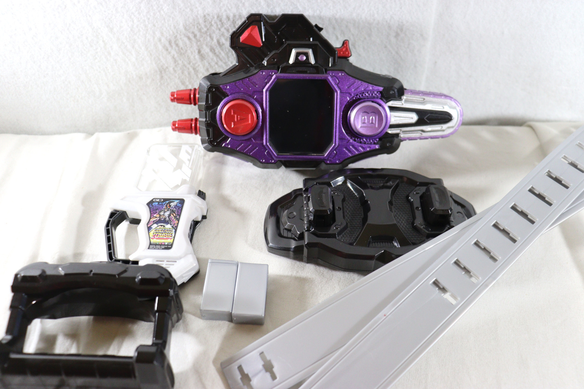 Kamen Rider Ex-Aid / DX Bugle Driver & DX Dangerous Zombie Gashat