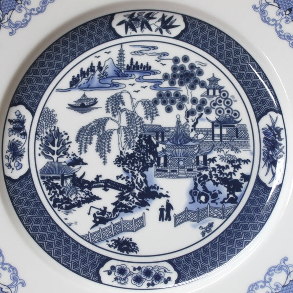 青花磁 茶入れ。 工芸品 美術品 置物 コレクション品 中国陶器 景徳鎮