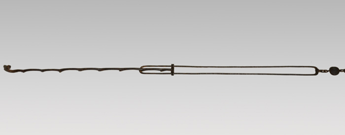 時代 象嵌入 釣釜用自在 三種類の板鎖入り | 古美術ささき