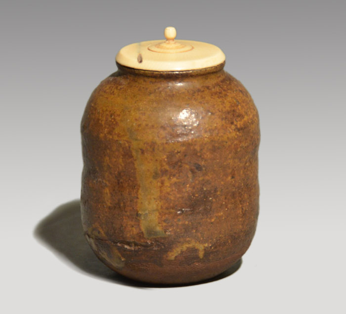 瀬戸茶入 銘「不老門」 鵬雲斎箱書 | 古美術ささき