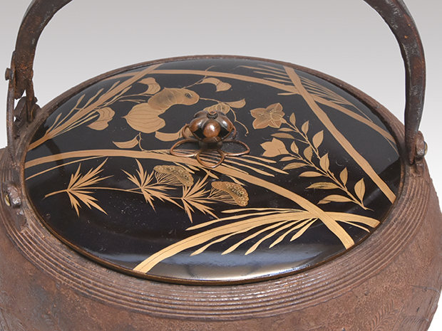 燗鍋 銚子 秋草に虫尽くし 銀象嵌入り 蒔絵蓋付 江戸時代 | 古美術ささき