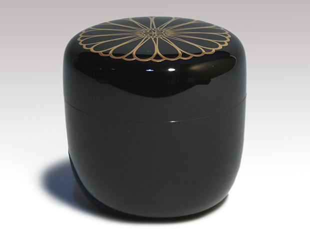 利休形 菊蒔絵大棗 川端近左(作) 共箱 二重箱 | 古美術ささき