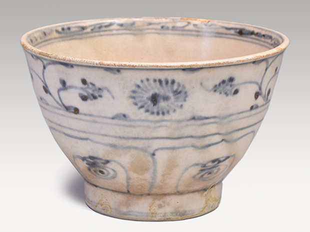 骨董 アンティーク 安南 絞手 茶碗 ベトナム古陶磁 蜻蛉手茶碗 骨董