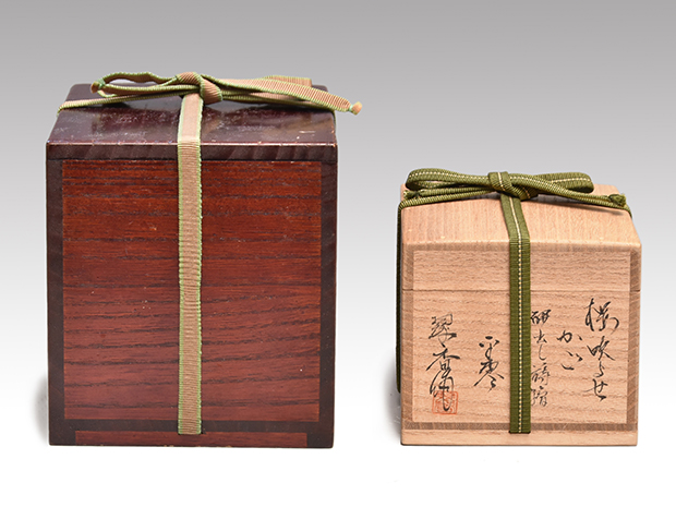 桜吹き寄せ籠 研出し蒔絵 平棗 豊平翠香(作) 共箱 二重箱 | 古美術ささき