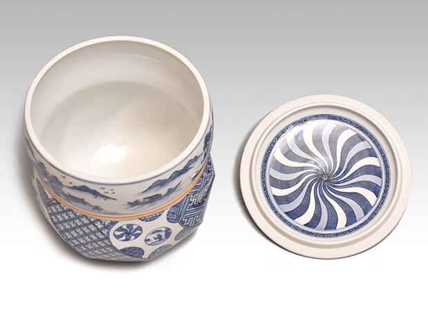 祥瑞写 瓢形水指 三代 西村徳泉（作) 共箱 | 古美術ささき