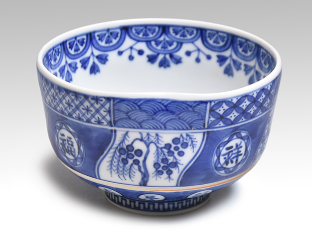 中国美術 粉彩 茶碗 2点 木箱付 直径12.4㎝ タサコサ 東な