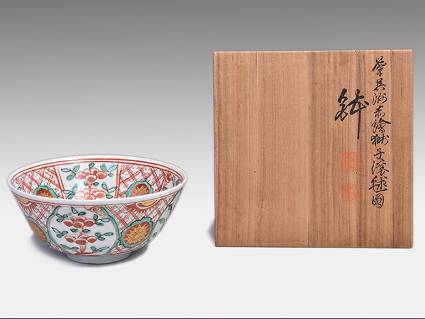 呉須赤絵写 金襴赤絵玉取獅子図鉢 二代 三浦竹泉（造）共箱 | 古美術ささき