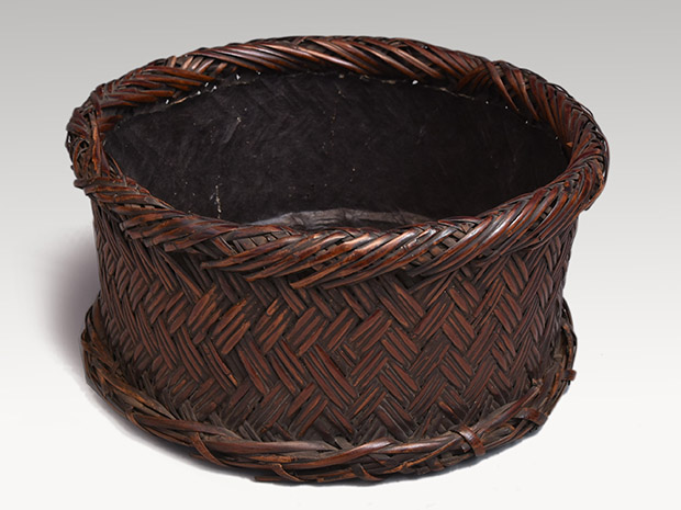 時代竹組 菜籠 円座炭取 | 古美術ささき