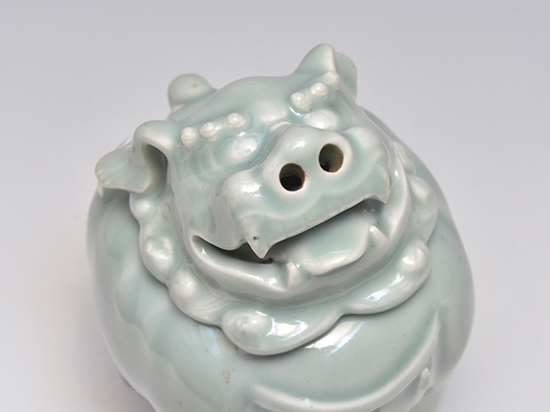 古伊万里（鍋島様式）青磁獅子香炉 江戸時代中期頃 | 古美術ささき