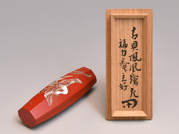 ぶりぶり香合 青貝鳳凰絵 福力庵主好 表千家惺斎箱書 | 古美術ささき