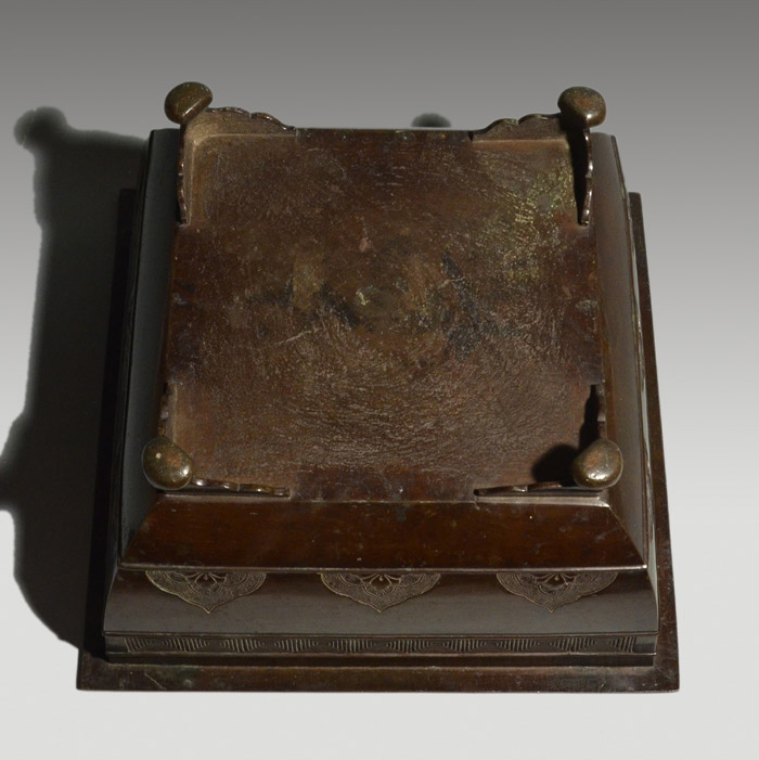 唐銅 古銅 水盤砂鉢 雷文蝉文入り 華道 300年程前作 | 古美術ささき