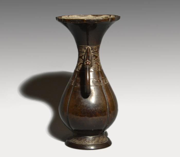 唐物 時代 唐銅(古銅) 龍耳花入 饕餮文入り | 古美術ささき