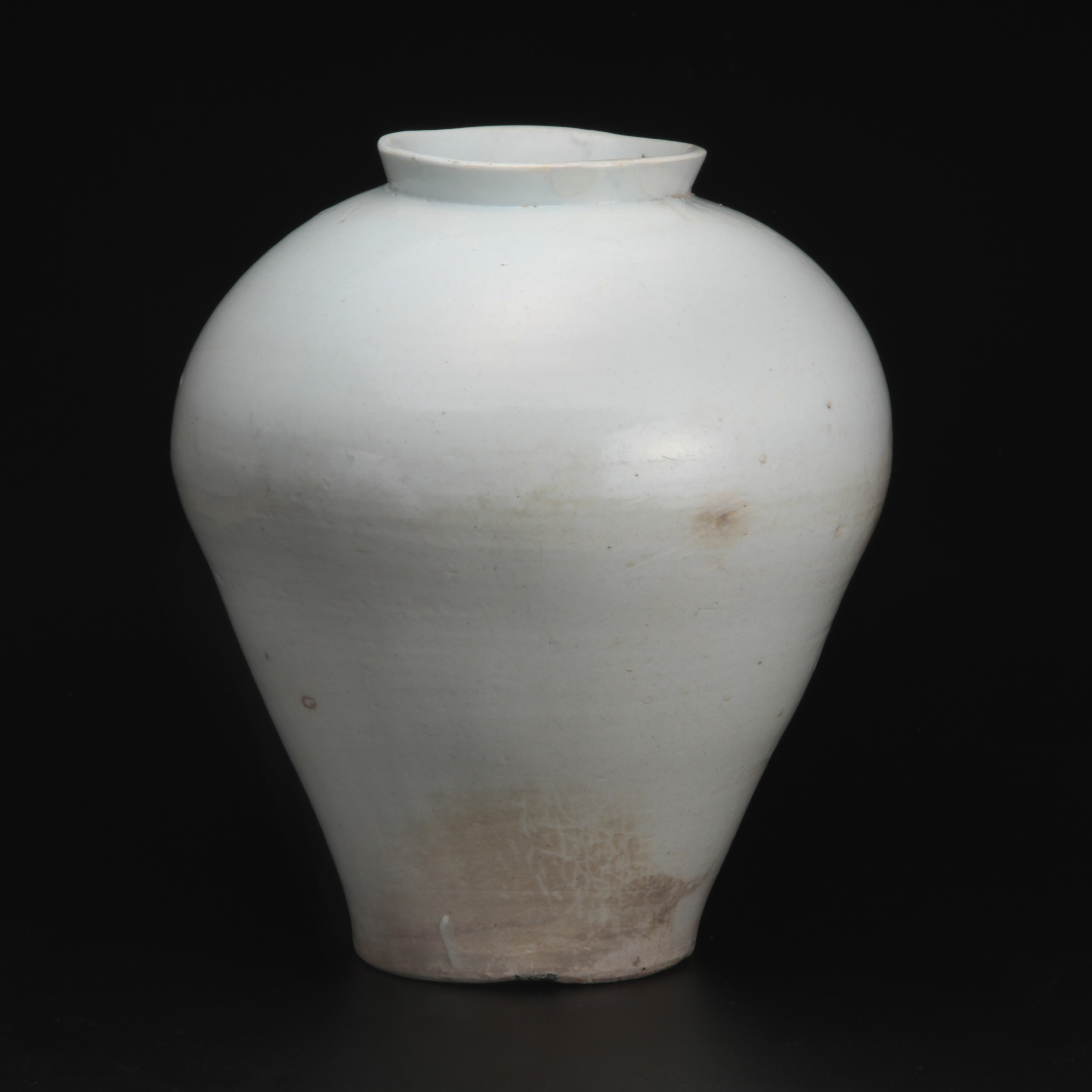 李朝白磁大壺 李朝時代／李朝白磁の鑑定・販売・買取／古