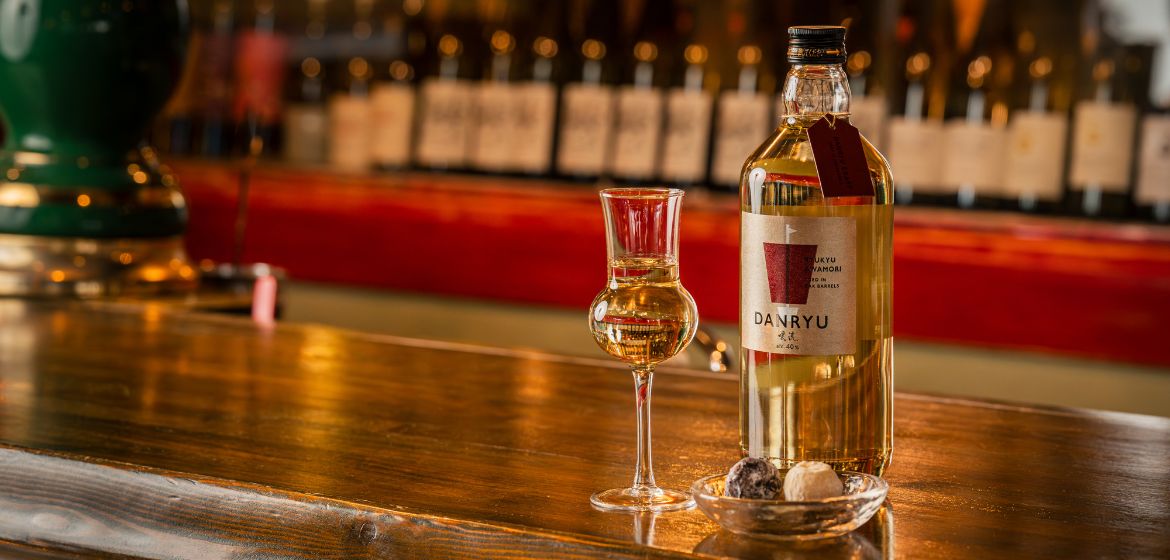 創業明治15年 沖縄の泡盛メーカー「神村酒造」