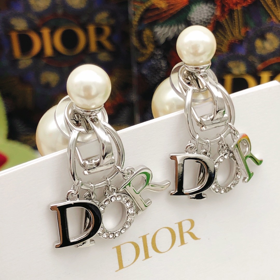 Dior Tribales クリップイヤリング クリスチャン・ディオール ピアス
