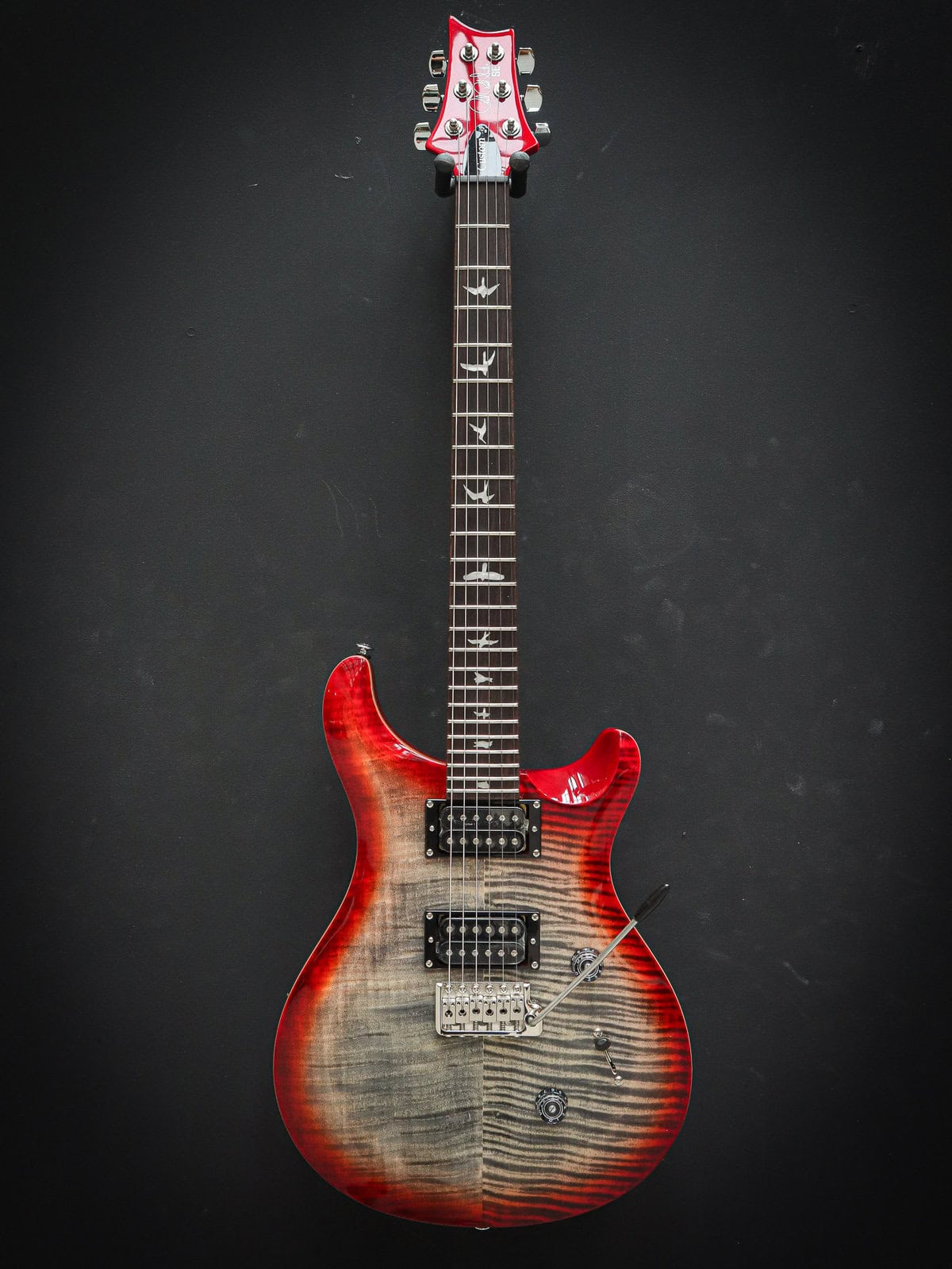 PRS SE Custom 24 Charcoal Cherry Burst - Kauffmann's Guitar Store