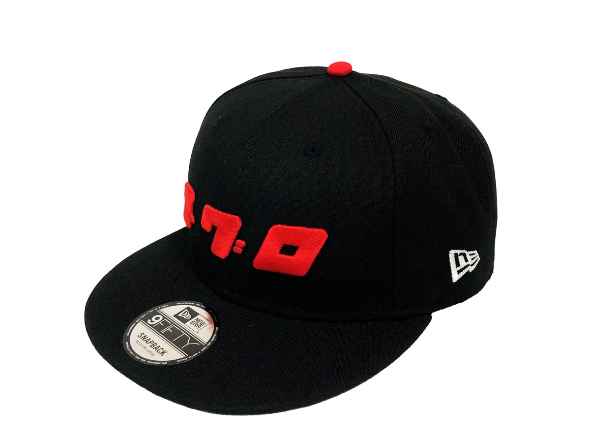 カワサキプラザからMEGURO K3発売に合わせてMEGUROロゴ&エンブレム入り