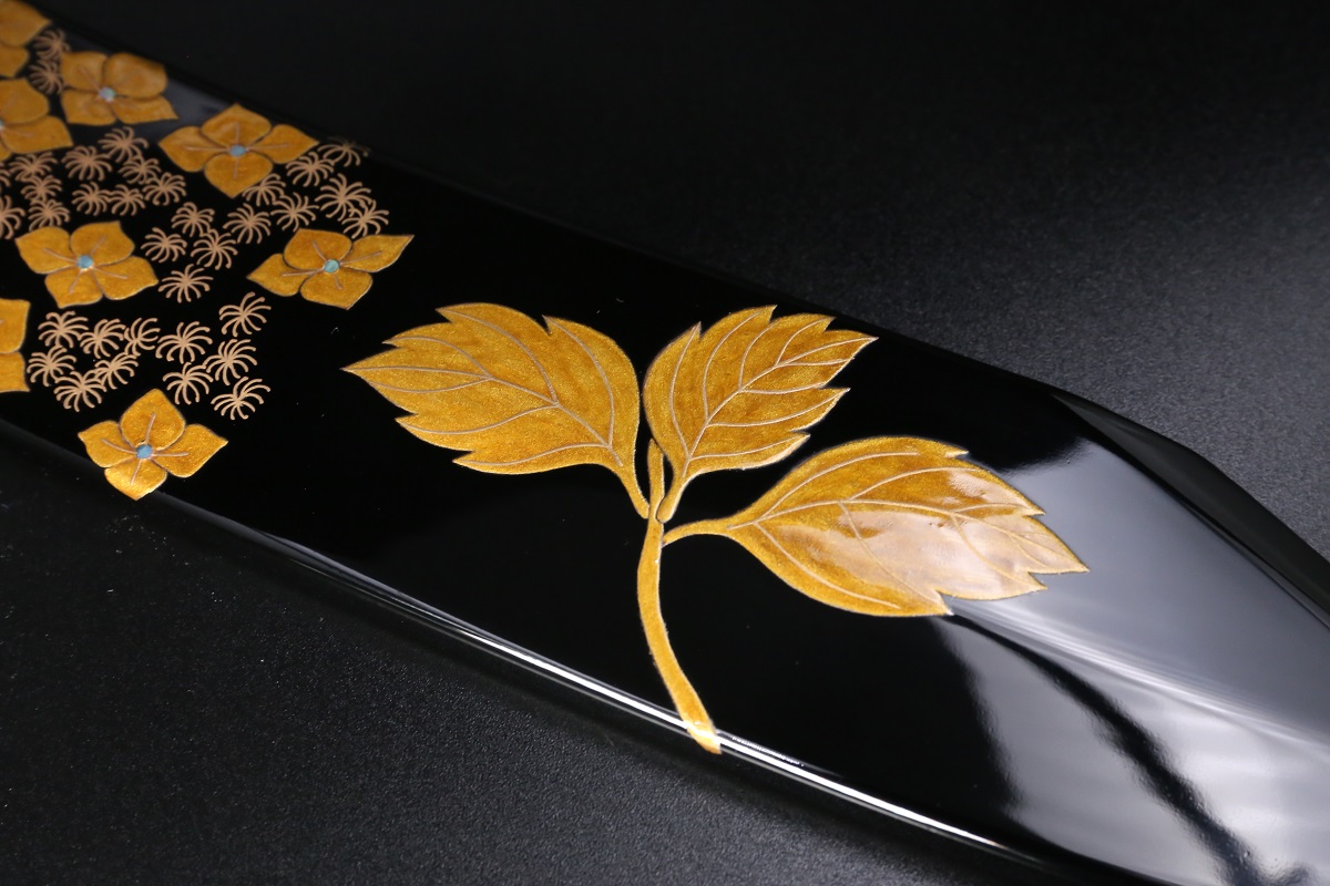 参考商品】鞘 黒漆＋紫陽花の蒔絵-歌舞伎ナイフ