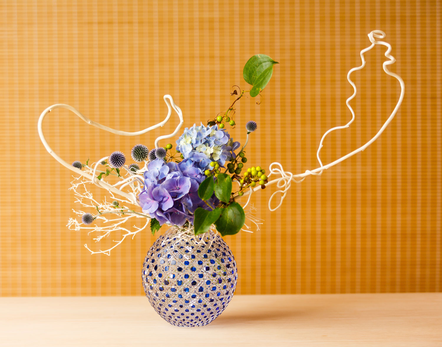 江戸ガラス 瑠璃 つる首徳利 金彩あり ギヤマン びいどろ 和ガラス