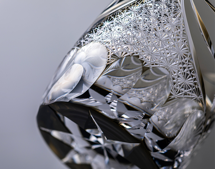 江戸切子 伝統工芸士・根本達也作 ロックグラス＜慶雲海＞ | カガミ