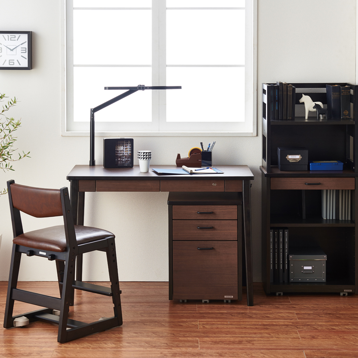 ルトラ シンプルデスク 幅900 奥行550 高さ730 KF-SDD70 通販