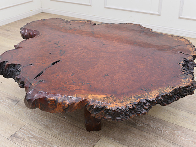 一枚板 花梨(？) 円形木製座卓 ダークブラウン 大きめ 一枚板 花梨