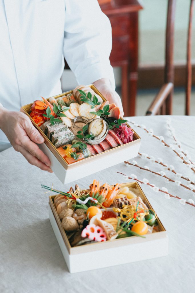 掛川グランドホテル特製『おせち2025』の予約販売開始 | お知らせ