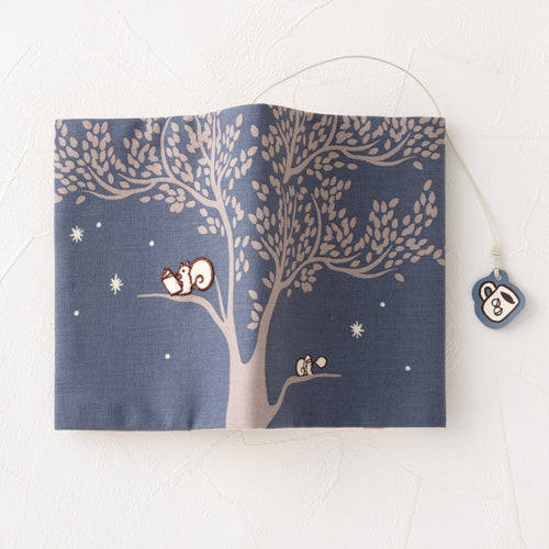 販売終了】リスくん刺繍入 布製ブックカバー | 鎌倉紅谷 公式