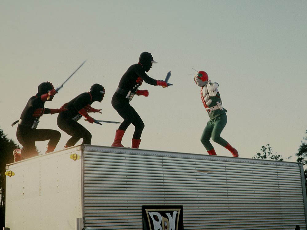 つっつんらいだーぶいすりー つっつんらいだーぶいすりー