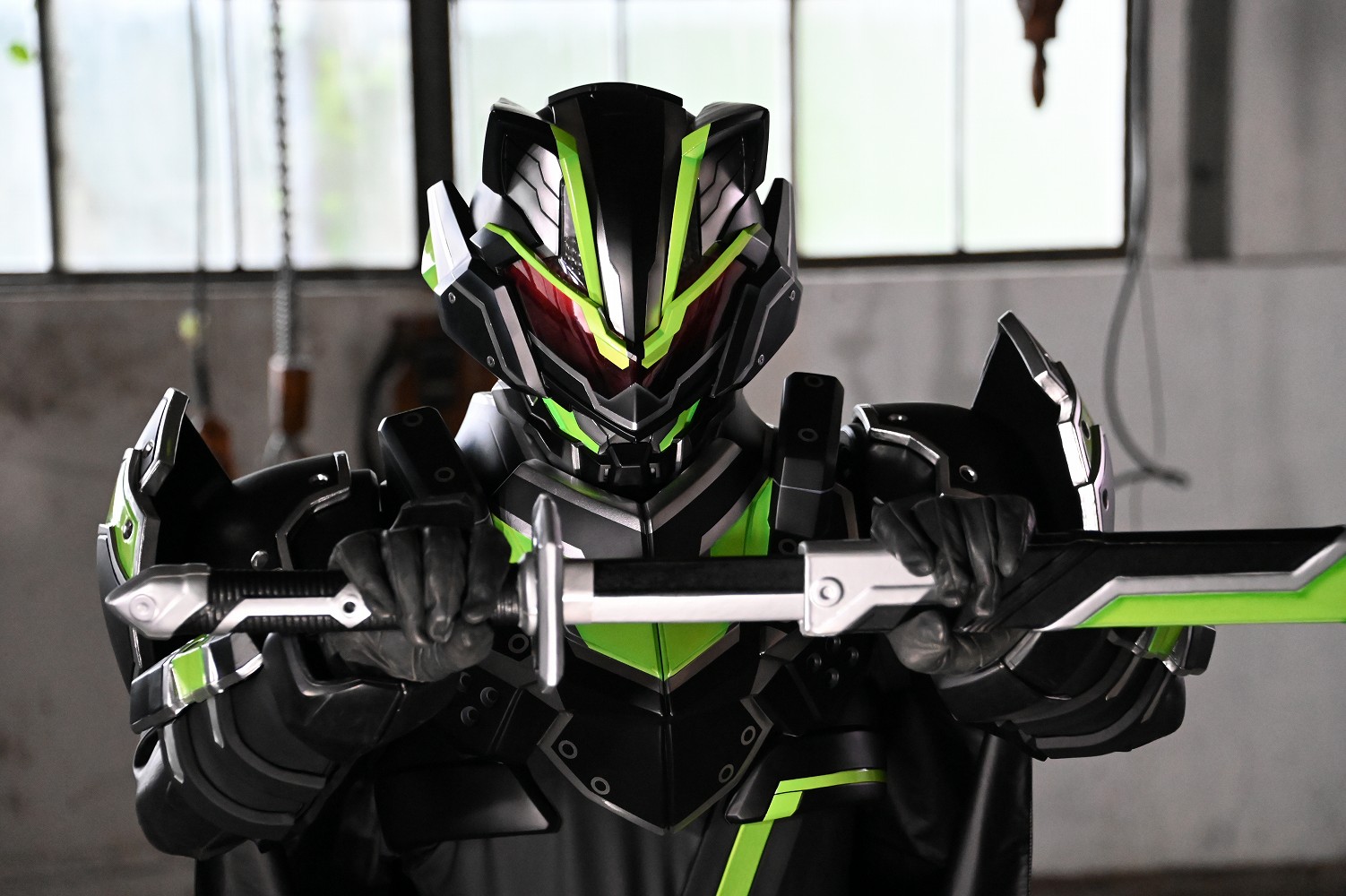 武刃 | 仮面ライダー図鑑 | 東映