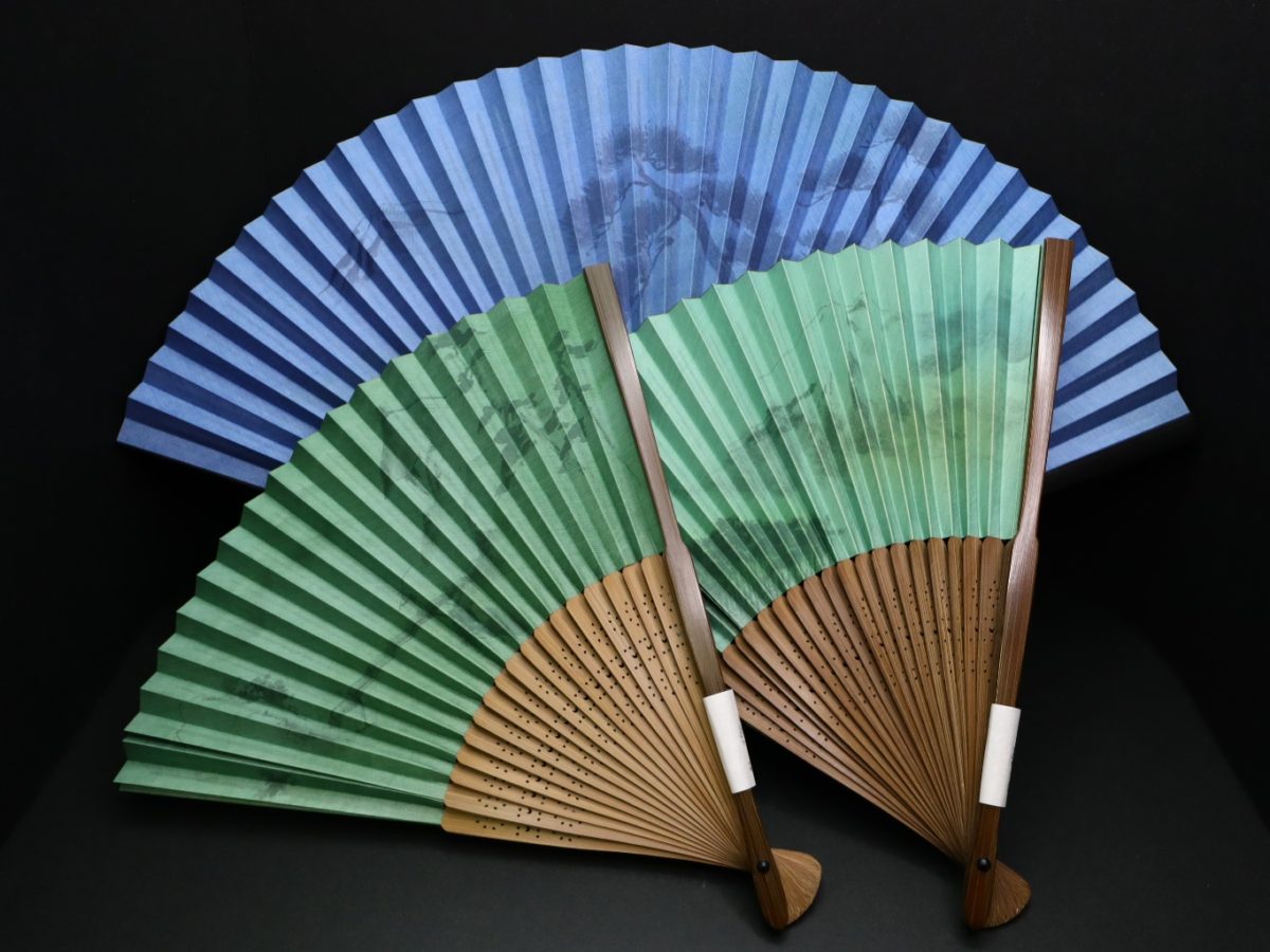 アンティークの傘と星の模様の皿3枚セット アンティークの傘と