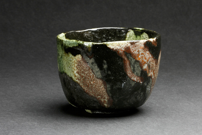 十一代 大樋長左衛門 大樋年雄 大樋釉黒掛分皿 21