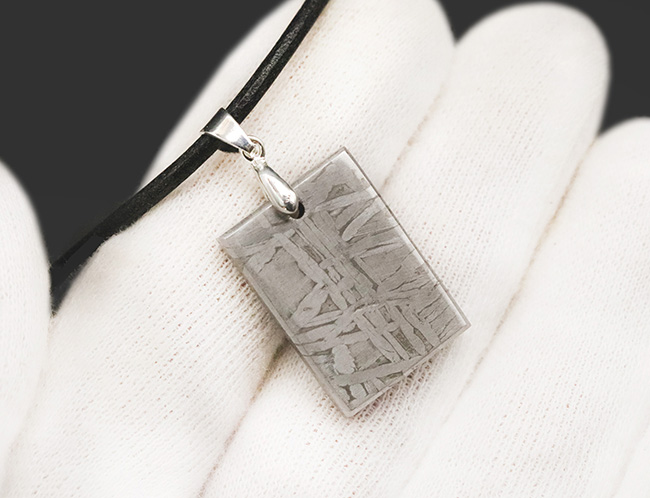 約45億年前に形成された鉄隕石「ムオニオナルスタ（Muonionalusta