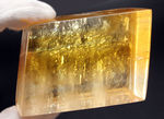 珍しい黄色の方解石の大型標本。通称、ハニーカルサイト（Calcite