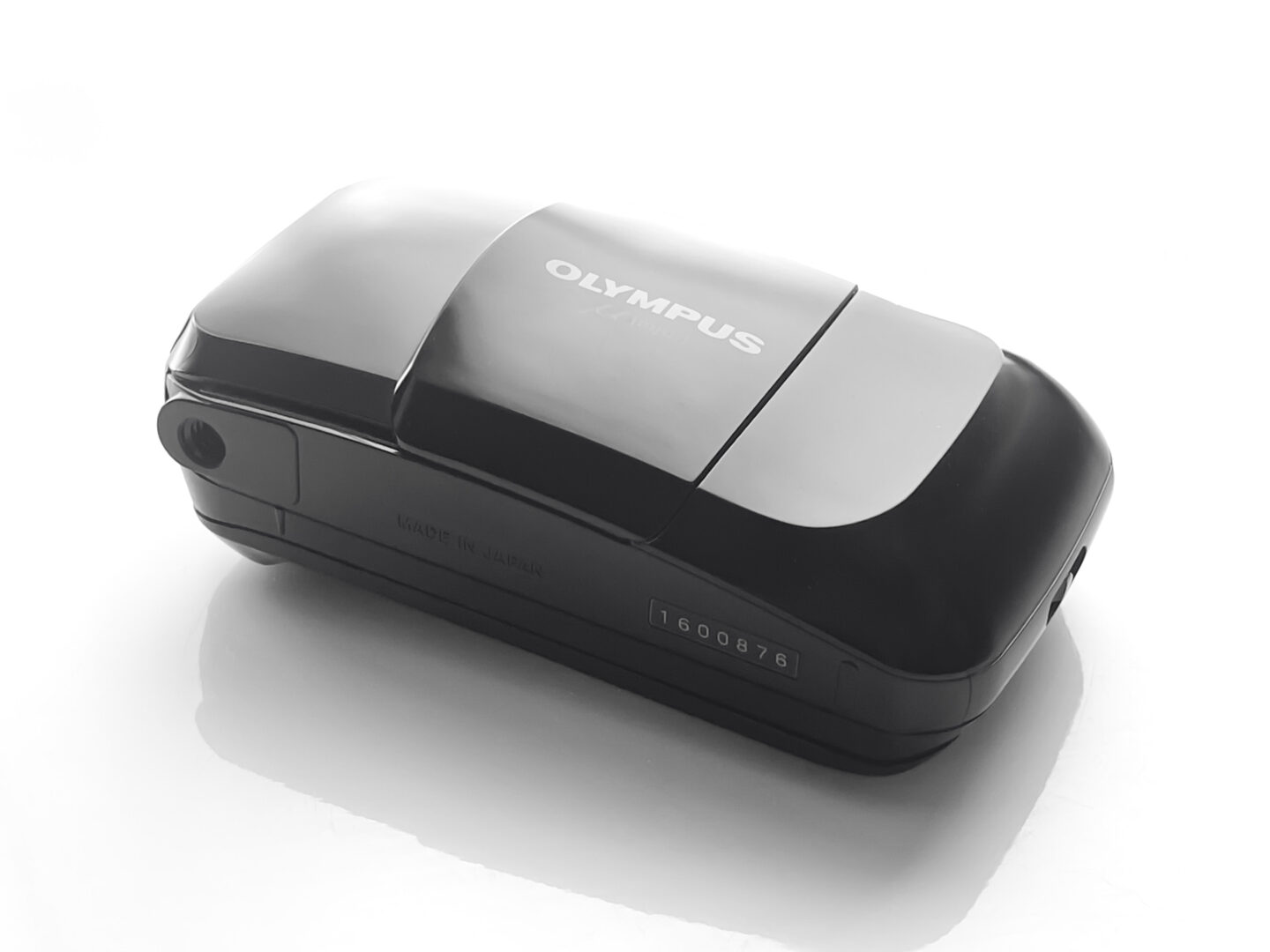 人気の単焦点カメラOLYMPUS μ【mju:】- II