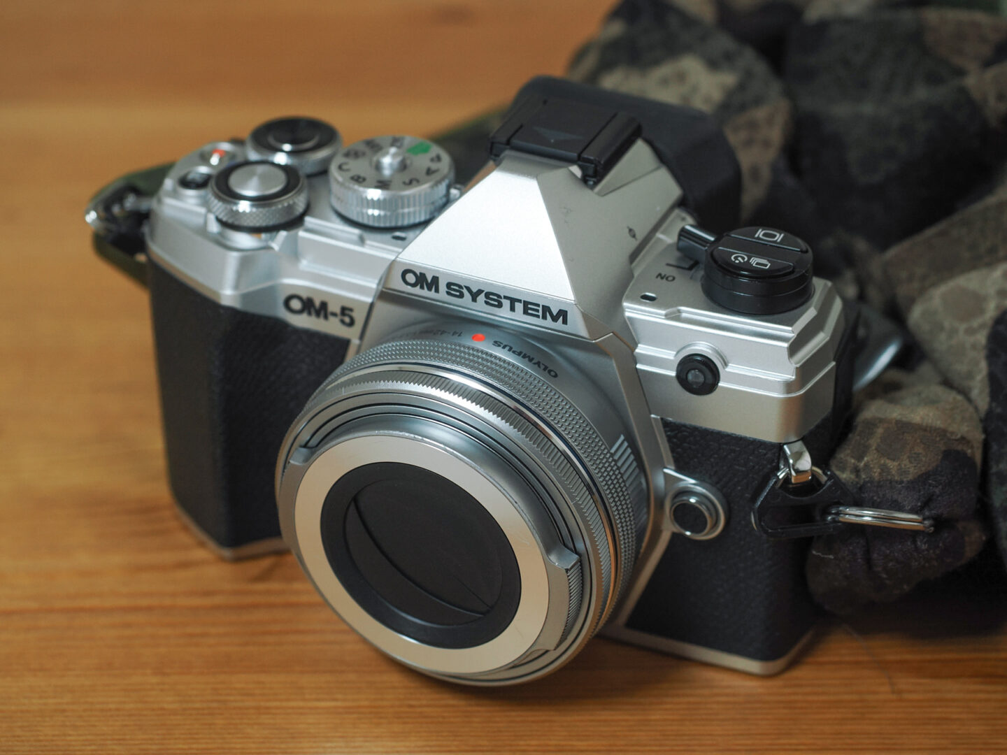 Panasonic LUMIX G X VARIO 電動パンケーキレンズ ❤️オリンパス 電動