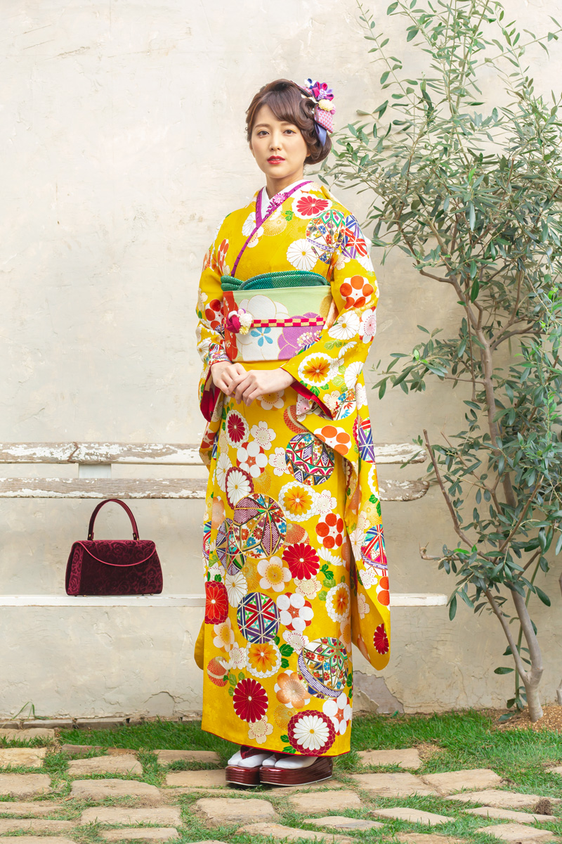 MK-1006】カナリヤ色 手毬花柄文様 | 日本最大級の着物・振袖