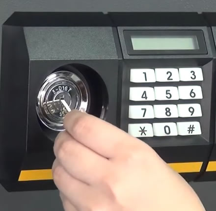 金庫の開け方を教えます。 - 金庫屋（KINKOYA）