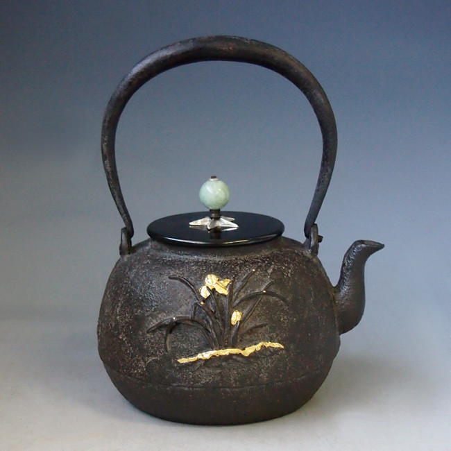 2855 茶道具龍文堂竹文鉄瓶