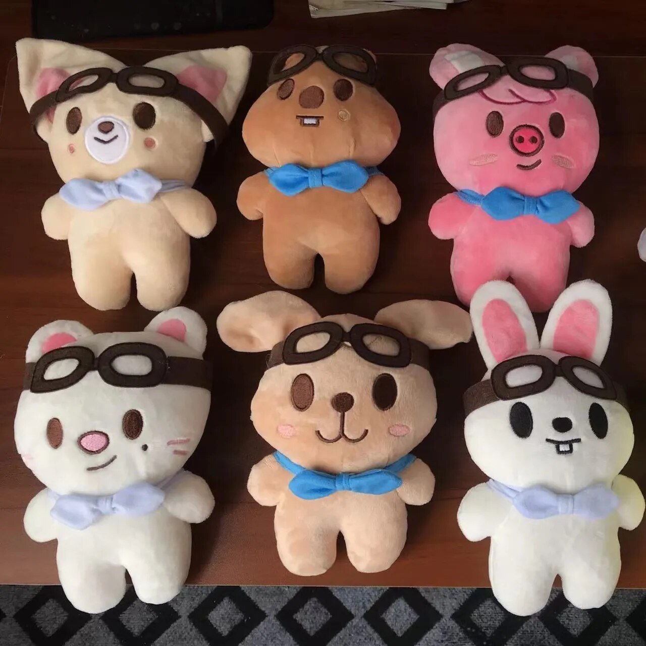 公式 straykids ハンクオッカ 10cm ぬいぐるみ マイクロキーリング