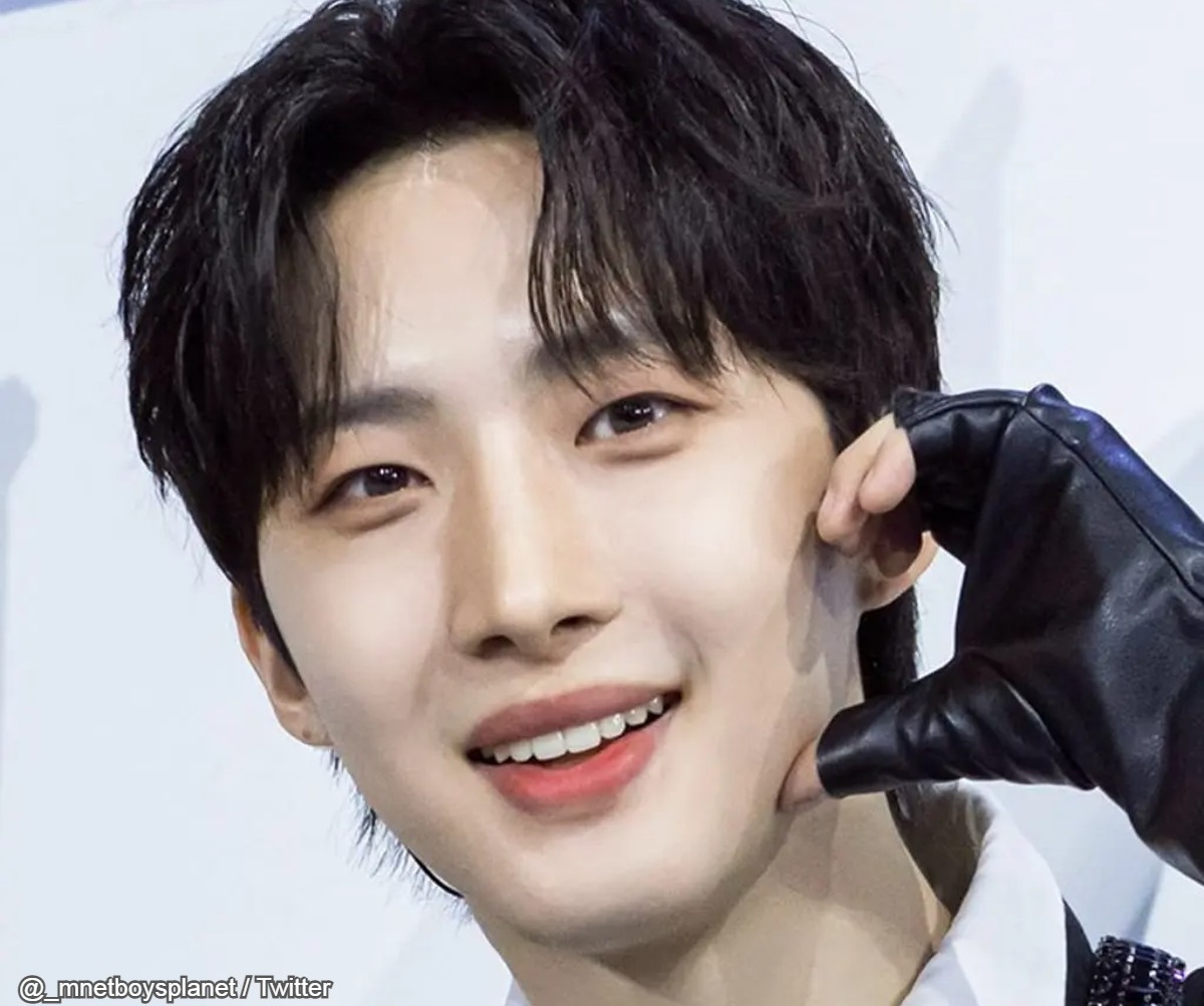 PENTAGON BOYS PLANET フイ イフェテク サイン入り色紙 PENTAGON BOYS