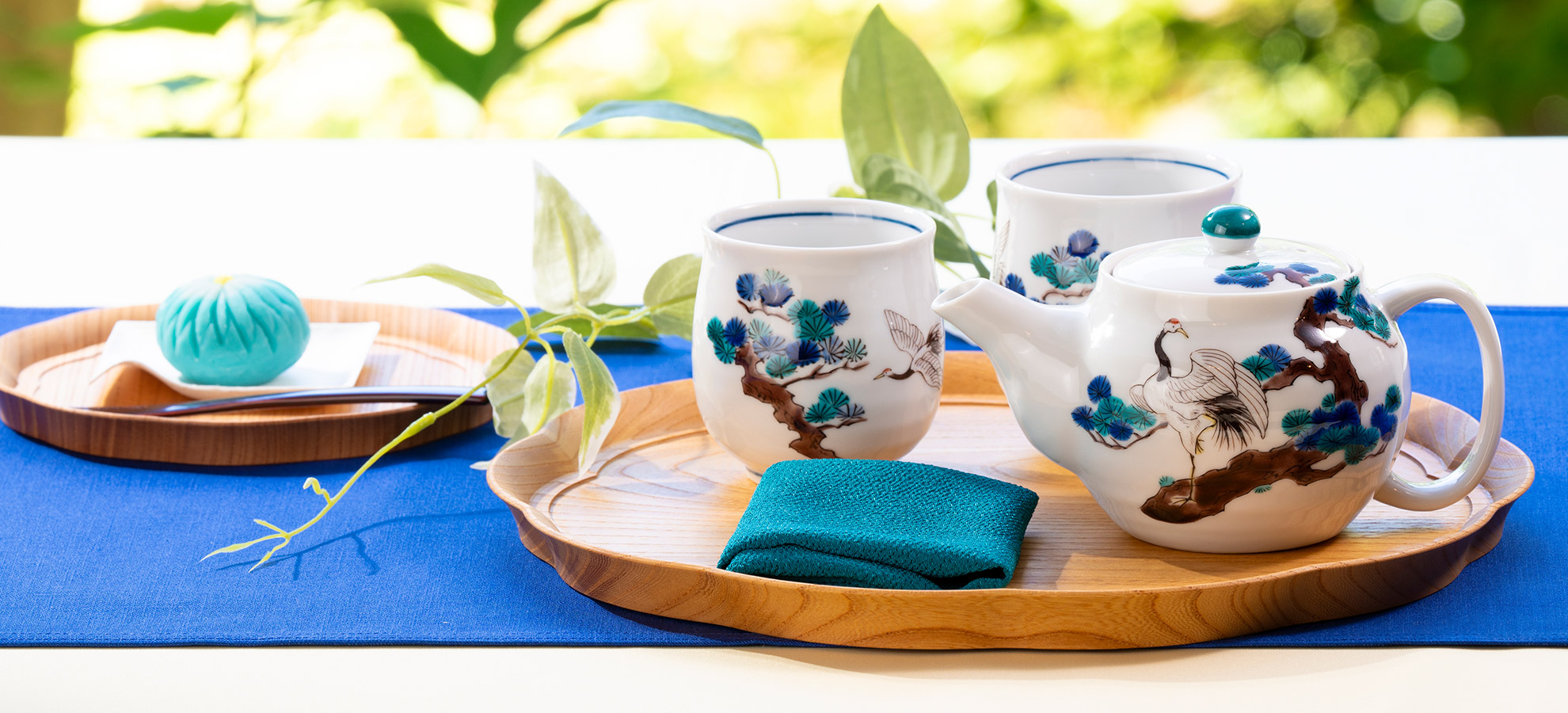 マイセン 金彩 インドの華 珊瑚朱色 透かしコンポート サイズ 21x13.5