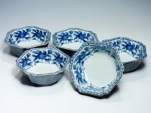 8929dd042aeb18e26fca19f3e34d1e