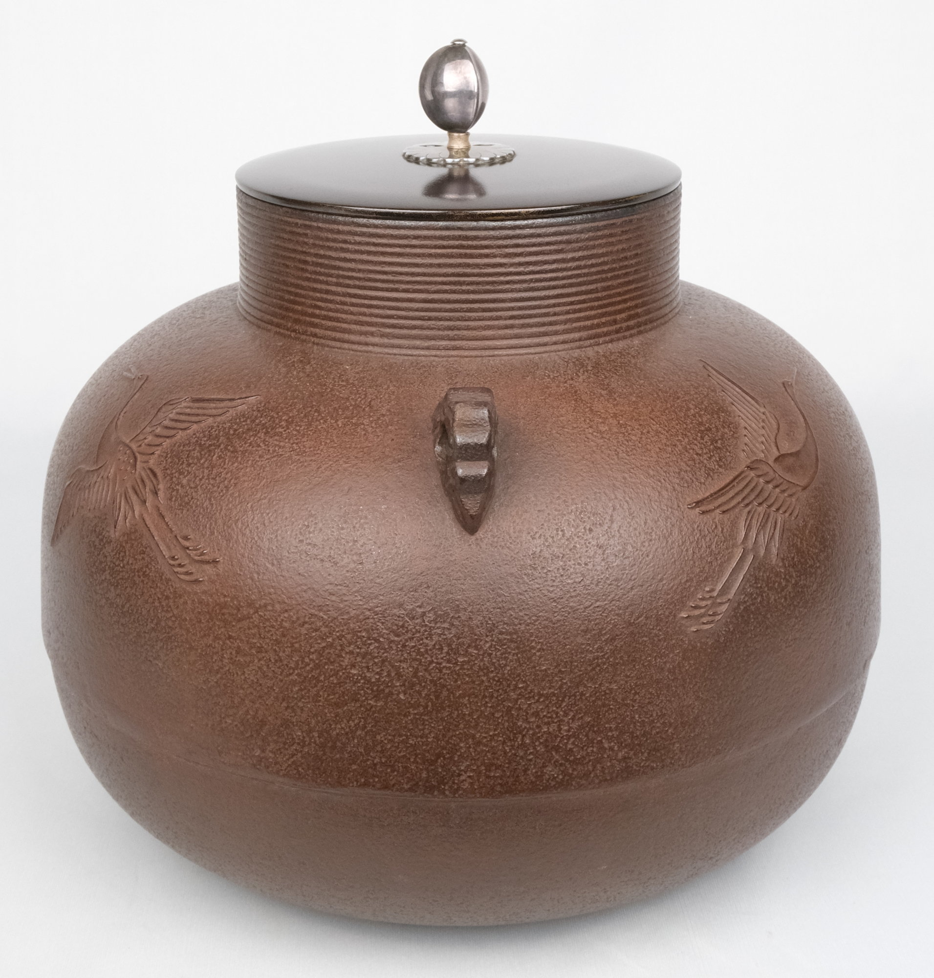 茶道具 龍泉造 黄銅 鎚目 鵬雲斎好 累座建水 共箱 C 9221 茶道具 龍泉