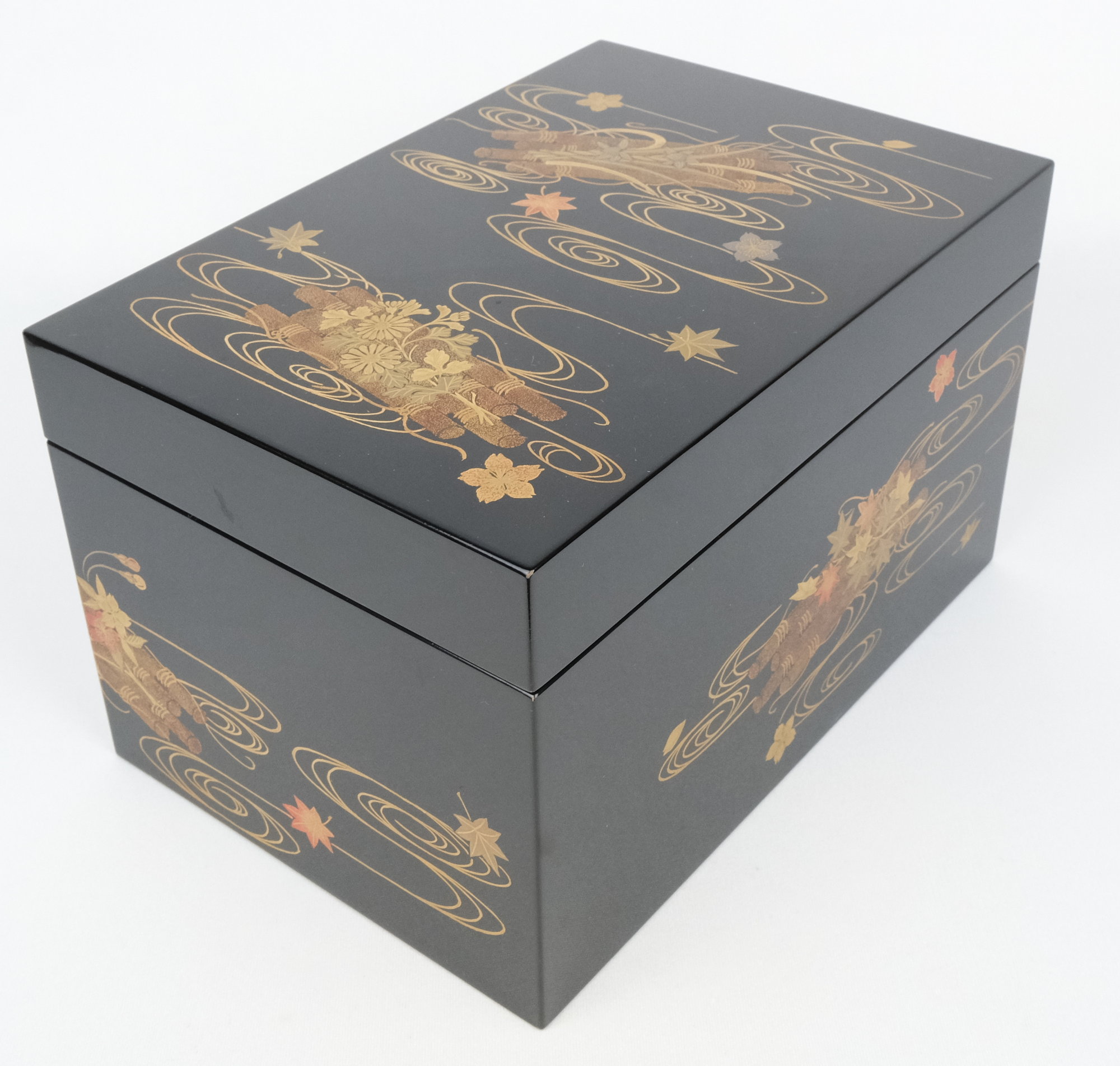 栗山園オンライン通販部 / 【出物】 花筏蒔絵利休茶箱 川瀬表完