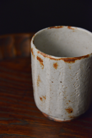 北大路魯山人 志野湯呑 | しぶや黒田陶苑
