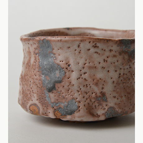 19. 鈴木都 紫志野茶碗 ／ SUZUKI Shu Chawan, Murasaki-shino