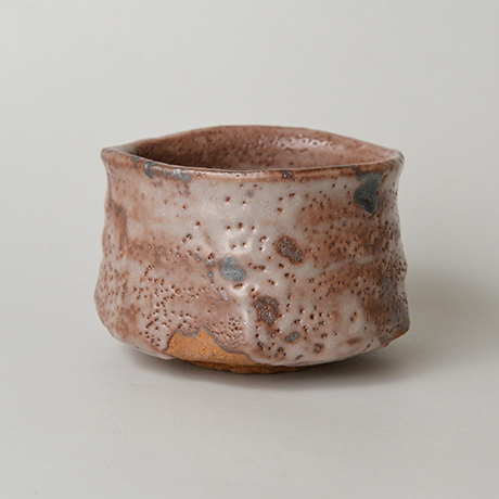 19. 鈴木都 紫志野茶碗 ／ SUZUKI Shu Chawan, Murasaki-shino